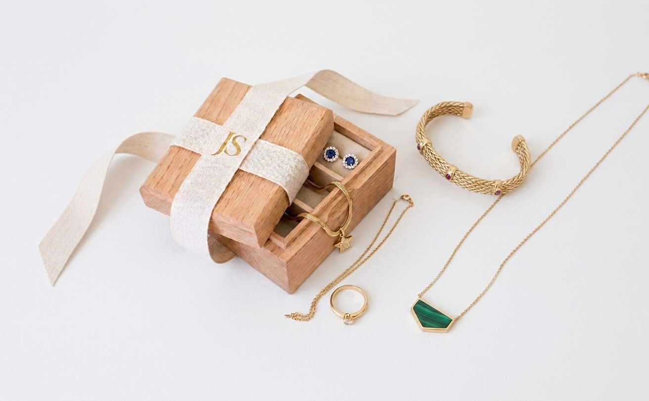 Jewelry craftsmanship